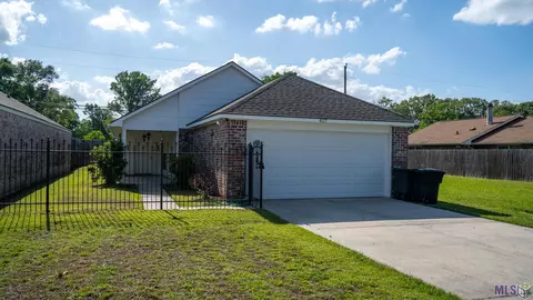417 Rushmore Dr, Baton Rouge, LA 70819