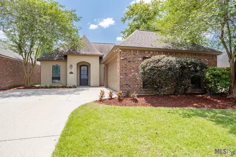 10208 Springtree Ave, Baton Rouge, LA 70810