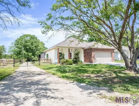 9953 Langston Dr, Denham Springs, LA 70706