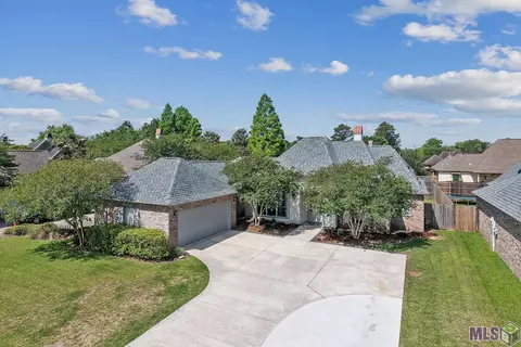 12419 Mill House Dr, Geismar, LA 70734