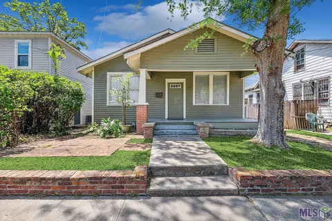 706 Maximillian St, Baton Rouge, LA 70802