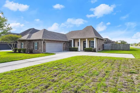 41361 Aqua Marine Ave, Gonzales, LA 70737