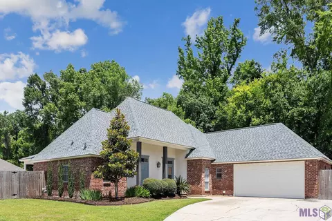 37178 Heritage Ct, Geismar, LA 70734
