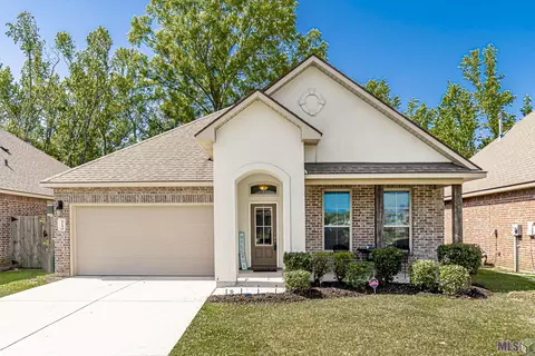 2142 Meadow Hill Ave, Zachary, LA 70791
