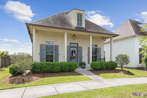 2843 Lago Ln, Baton Rouge, LA 70810