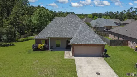 39449 Brighton Park Dr, Ponchatoula, LA 70454
