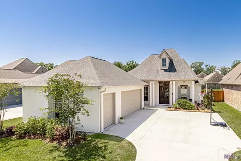 37467 Cypress Hollow Ave, Prairieville, LA 70769