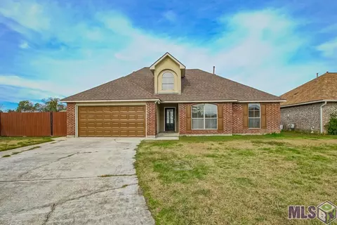 26095 Avondale Dr, Denham Springs, LA 70726