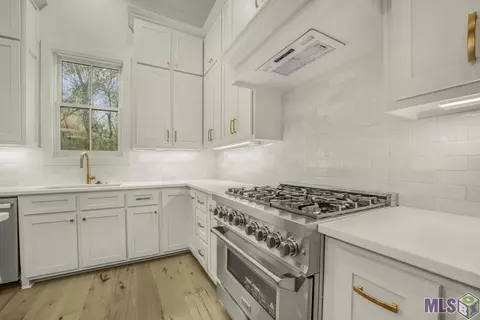 3166 Pointe-marie Dr, Baton Rouge, LA 70820