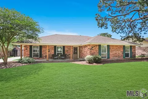 716 N Coventry Dr, Baton Rouge, LA 70808