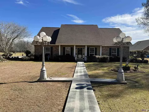 3602 River Station Rd, Blanks, LA 70756
