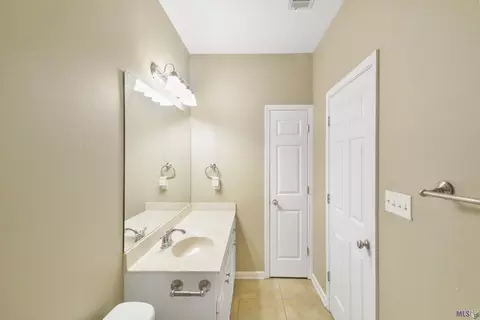 30245 Daffodil Dr, Walker, LA 70785 photo 11