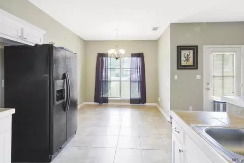 30245 Daffodil Dr, Walker, LA 70785 photo 6