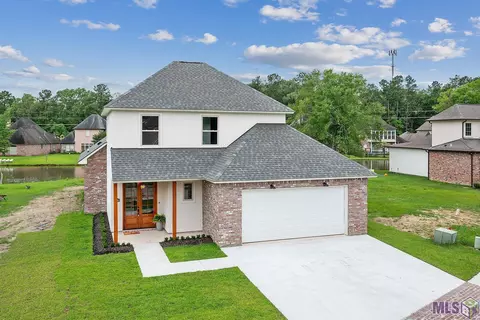 19504 River Breeze, Baton Rouge, LA 70816