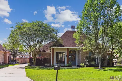 36399 Laurel Hl, Prairieville, LA 70769