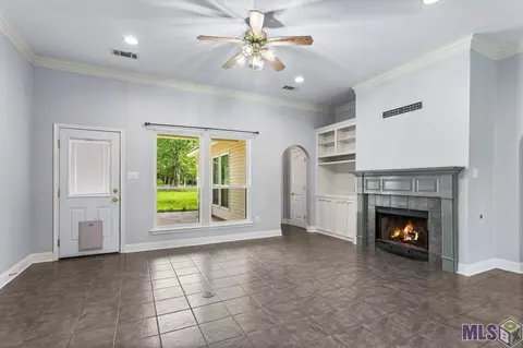13511 Arnold Rd, Walker, LA 70785 photo 5
