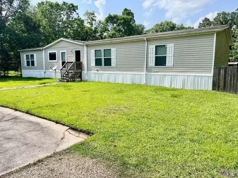 14303 Salt Dome Rd, Walker, LA 70785