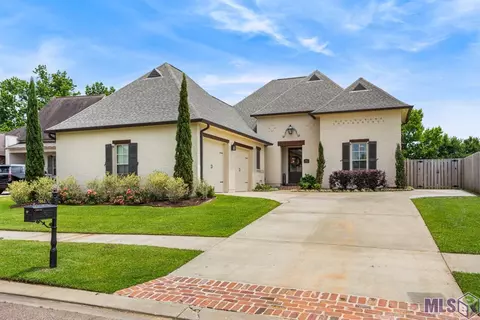 7062 Rue Lierre, Zachary, LA 70791
