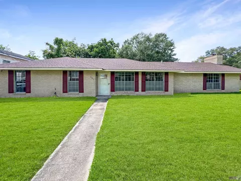 921 N 19th St, Baton Rouge, LA 70802