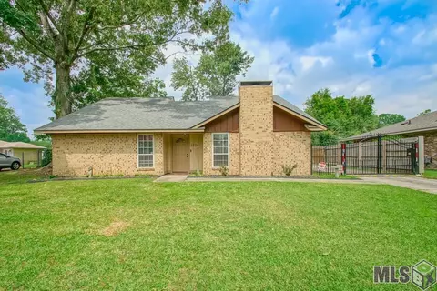 5524 Bluewater Dr, Baton Rouge, LA 70817