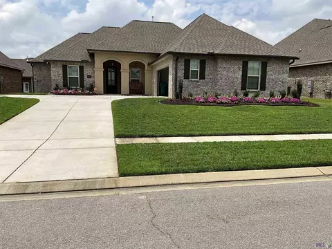 1608 Plains Ridge Ave, Zachary, LA 70791