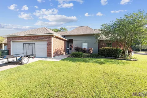 43108 Cypress Bend Ave, Gonzales, LA 70737