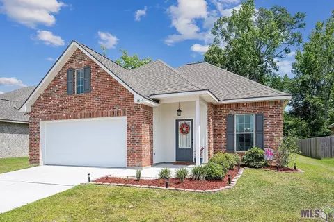 1645 N Plains Ave, Zachary, LA 70791