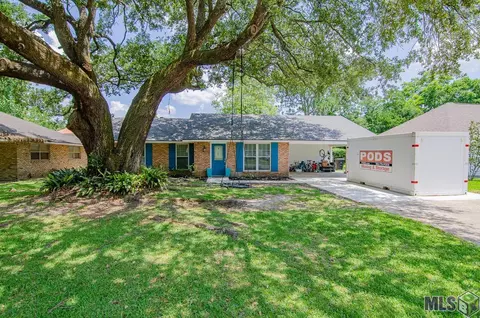 13565 Honey Dr, Baton Rouge, LA 70810