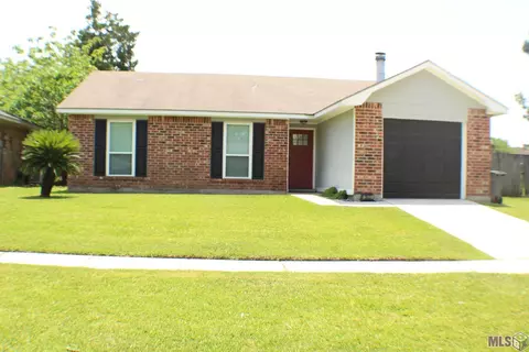 13537 Rampart Ct, Baton Rouge, LA 70810