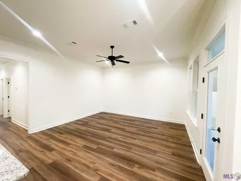 10784 Sage Dr, Walker, LA 70785 photo 6