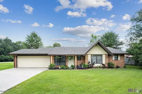 38174 La Hwy 621, Gonzales, LA 70737