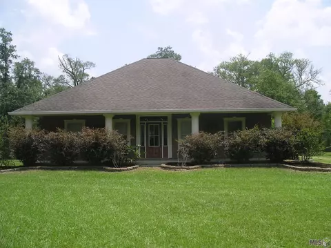 31332 Pea Ridge Rd, Albany, LA 70711