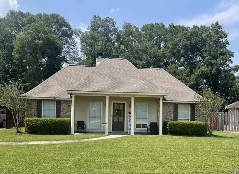 13770 Kelley St, Walker, LA 70785 photo 1