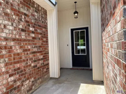 13615 Ball Park Rd, Walker, LA 70785