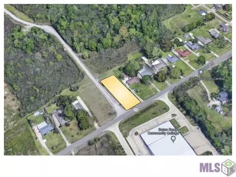 10725 Hooper Rd, Central, LA 70818 photo 1