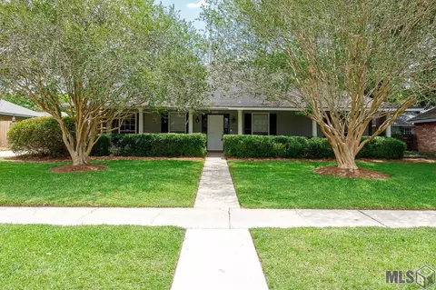 6511 Snowden Dr, Baton Rouge, LA 70817