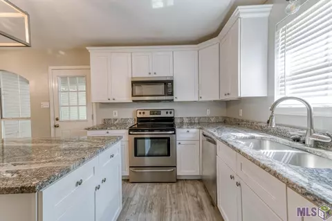 13257 David Lee Dr, Walker, LA 70785 photo 3
