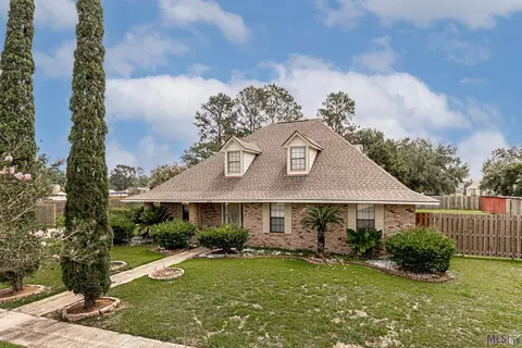 3625 Grenada Dr, Saint Gabriel, LA 70776