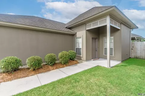 1630 San Miguel Dr, Saint Gabriel, LA 70776