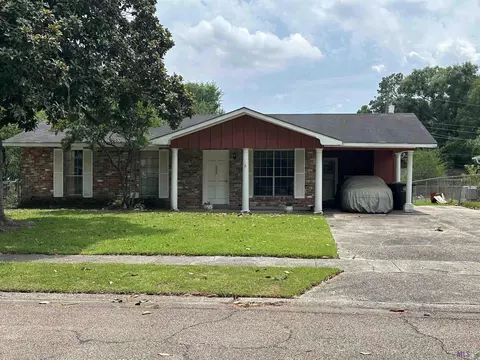 6966 N Rothmer Dr, Baton Rouge, LA 70808