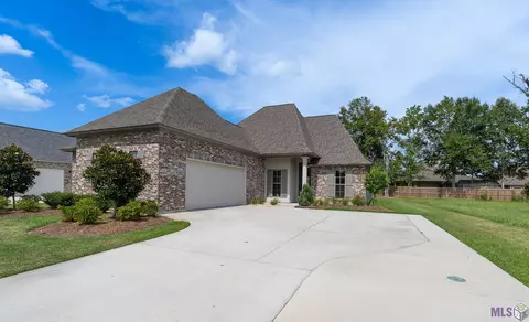 13194 Oakbourne Ave, Geismar, LA 70734