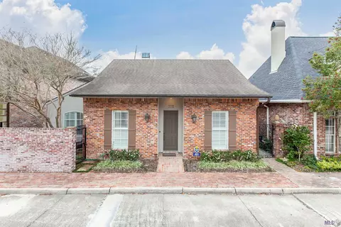 3311 Old Quarter Dr, Baton Rouge, LA 70809