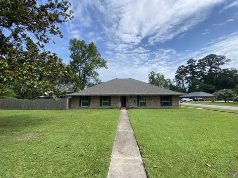 147 Cockerham Rd, Denham Springs, LA 70726