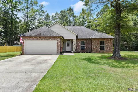 20018 Davis Ln, Ponchatoula, LA 70454