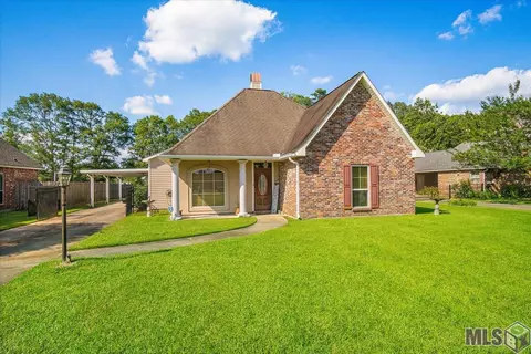 8169 Acadiana Ave, Denham Springs, LA 70706