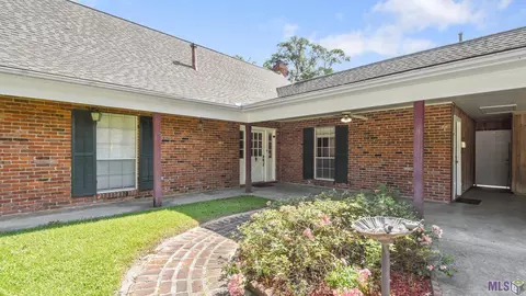 205 E Buffwood Dr, Baker, LA 70714 photo 2