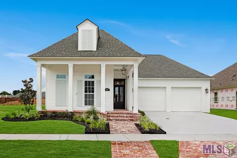 7442 Chennault Way, Baton Rouge, LA 70818