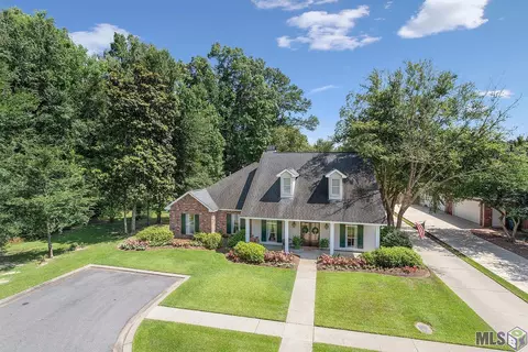 2772 Peachtree Ln, Zachary, LA 70791