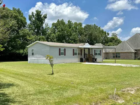 13083 Hanson Rd, Gonzales, LA 70737