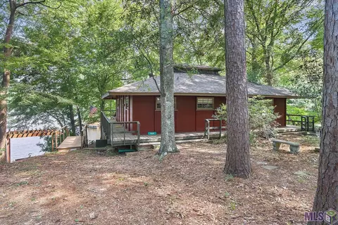10565 New Dawn Ln, Saint Francisville, LA 70775